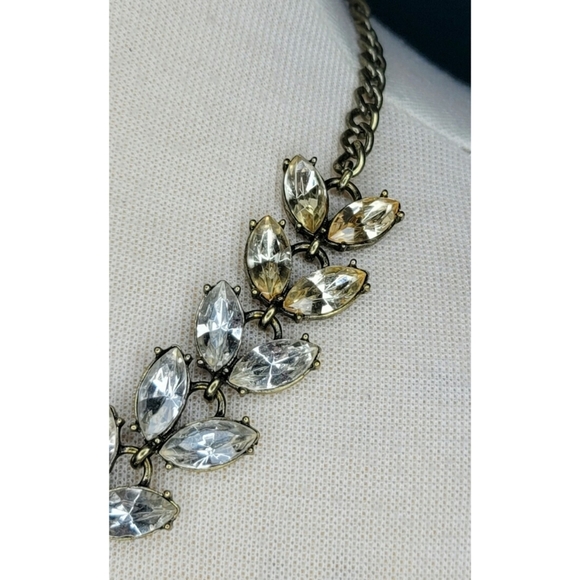 Clear and Gold Rhinestone Necklace - Picture 2 of 7